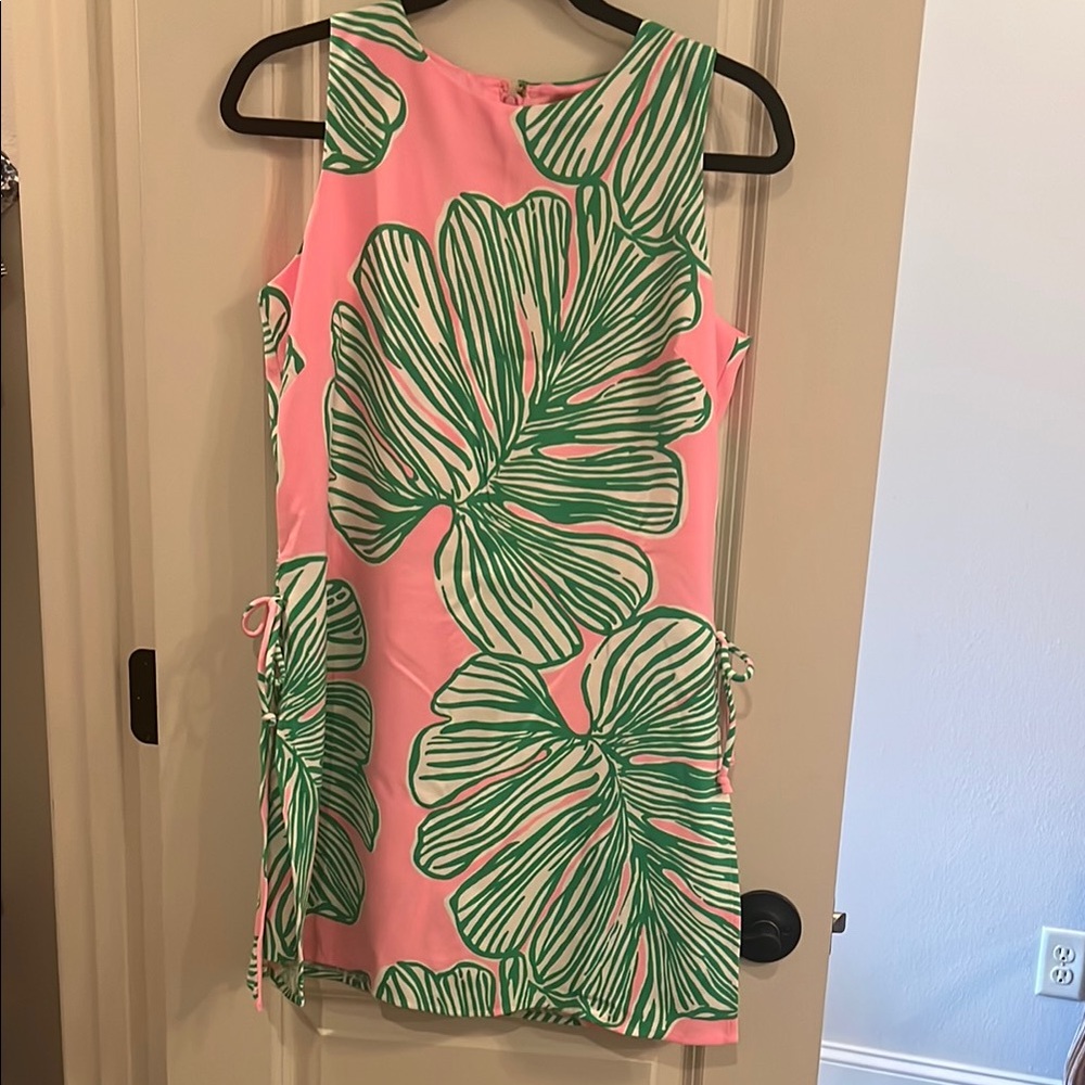 Lilly Pulitzer Romper/Dress Size 6